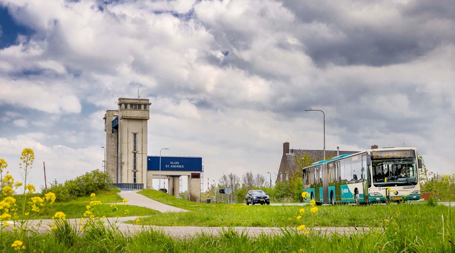 Sluis St Andries Lijn 165 2311